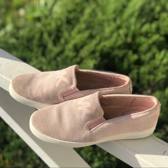 SOLD Michael Kors Slip-On Sneakers in Blush Sz 6 - Picture 2 of 8